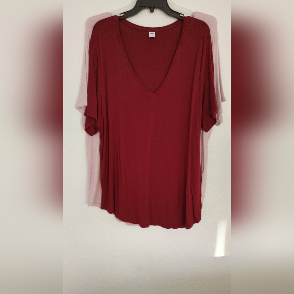 Set of 2 Women's Plus Old Navy Tees